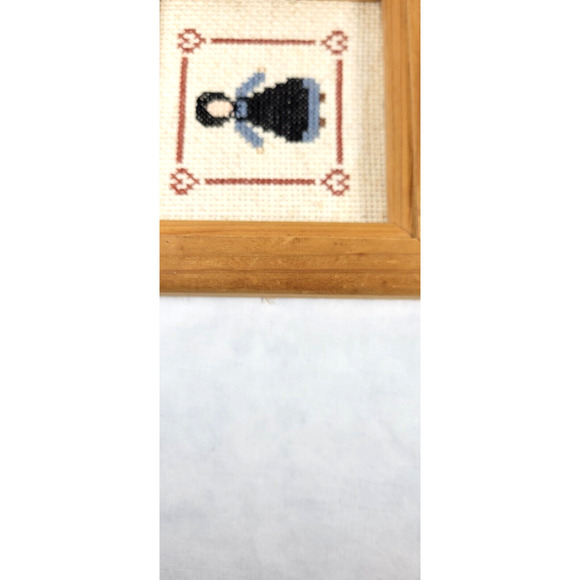 Amish Mennonite Couple Completed Cross Stitch Farmhouse Americana Rustic 5" - Picture 13 of 15